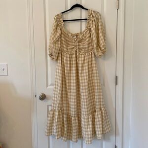 Gingham tiered Dress